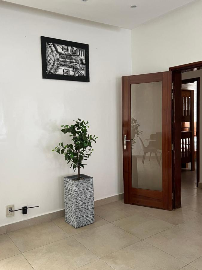Residence La Renaissance De Dakar Ouakam Buitenkant foto