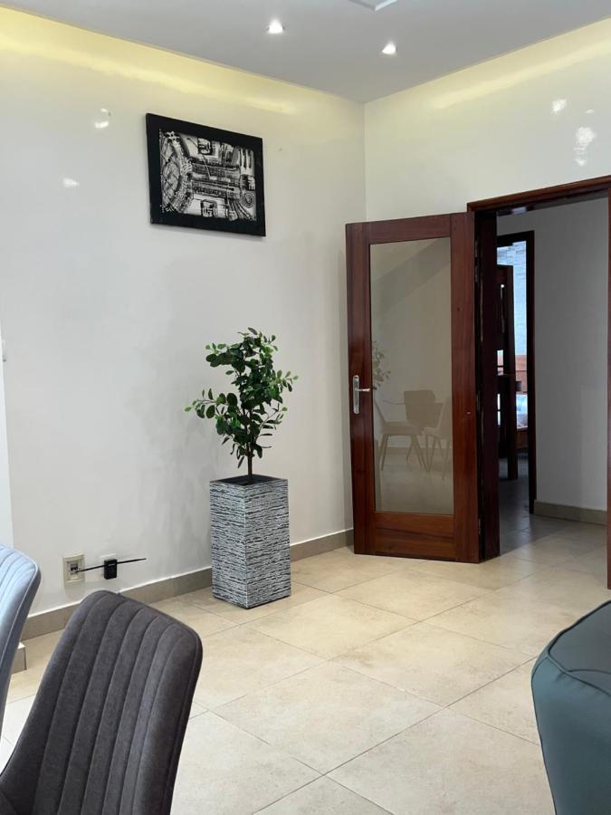 Residence La Renaissance De Dakar Ouakam Buitenkant foto